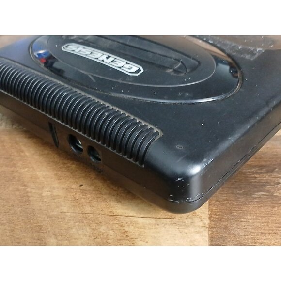 Sega Genesis Console Model 2 - MK-1631 - With Cables & Controller - Tested - Picture 6 of 15